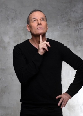 Laurent Baffie se pose des questions Laurent Baffie se pose des questions