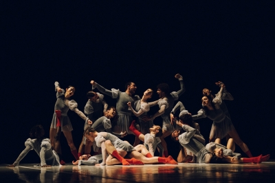 Childs Carvalho Lasseindra Doherty - (La Horde) Ballet National de Marseille Childs Carvalho Lasseindra Doherty - (La Horde) Ballet National de Marseille