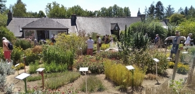 Bienvenue dans mon jardin au naturel Bienvenue dans mon jardin au naturel