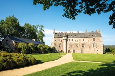 Façades du château et jardins clos Façades du château et jardins clos