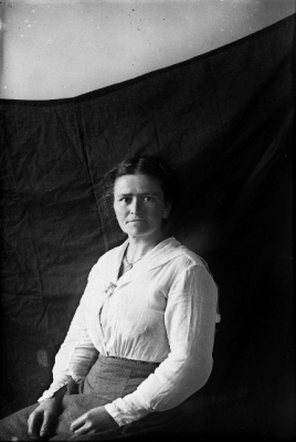 Mémoires photographiques de Mme Yvonne - Yvonne Kerdudo Mémoires photographiques de Mme Yvonne - Yvonne Kerdudo