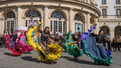 Grande soirée de réouverture de l'Éprouvette avec le collectif Fête au Villa Grande soirée de réouverture de l'Éprouvette avec le collectif Fête au Villa