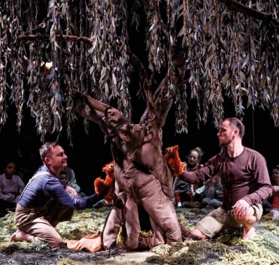 Quai des Mômes : Sous l'arbre - Cie À demain mon amour
