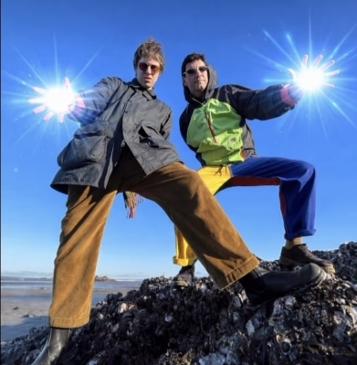 Maxwell Farrington + Pommade