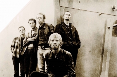 [COMPLET] 16 Horsepower